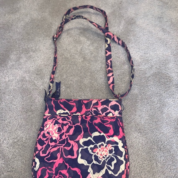 Vera Bradley purse - Picture 2 of 6